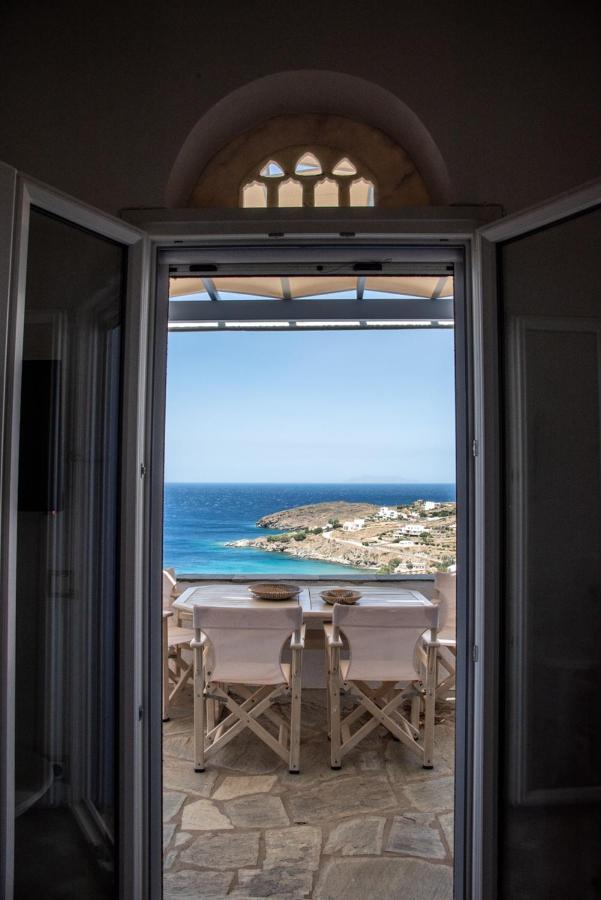 Iliopetra Residence Agios Romanos Exterior photo