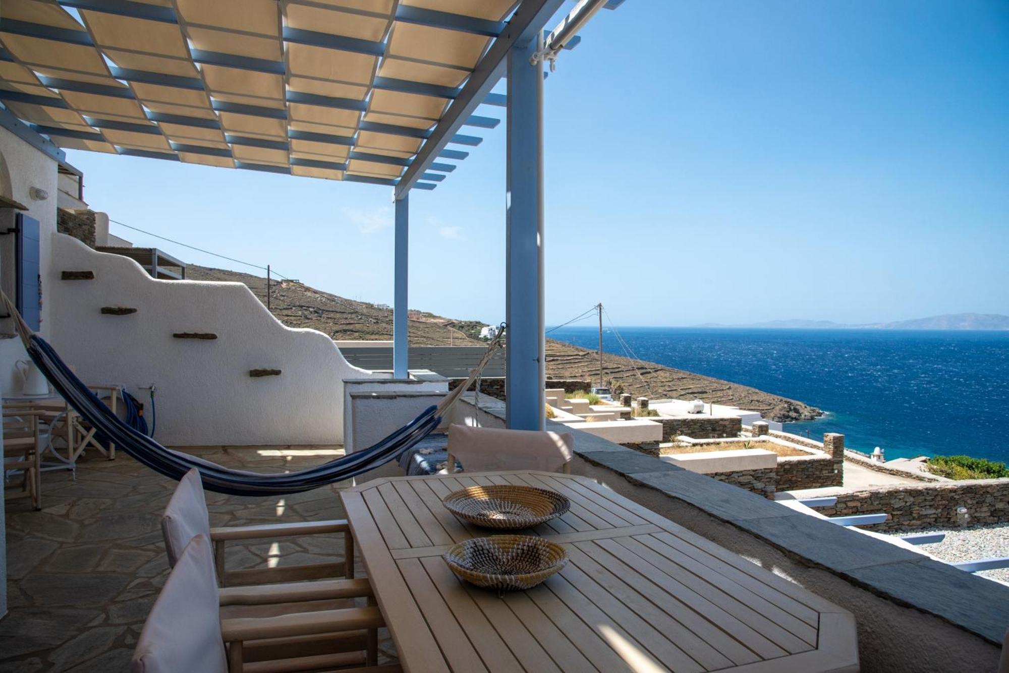 Iliopetra Residence Agios Romanos Exterior photo